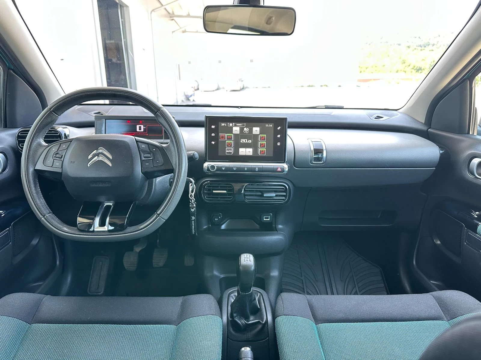 Citroen C4 Cactus 1.2 - изображение 10