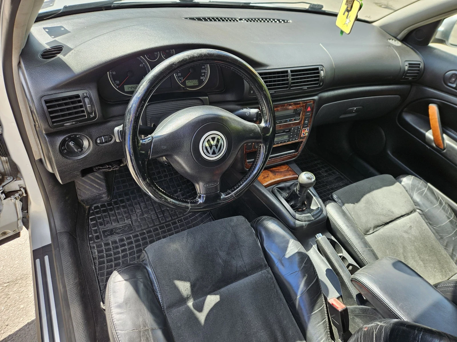 VW Passat 1.9 TDI AVF - изображение 9