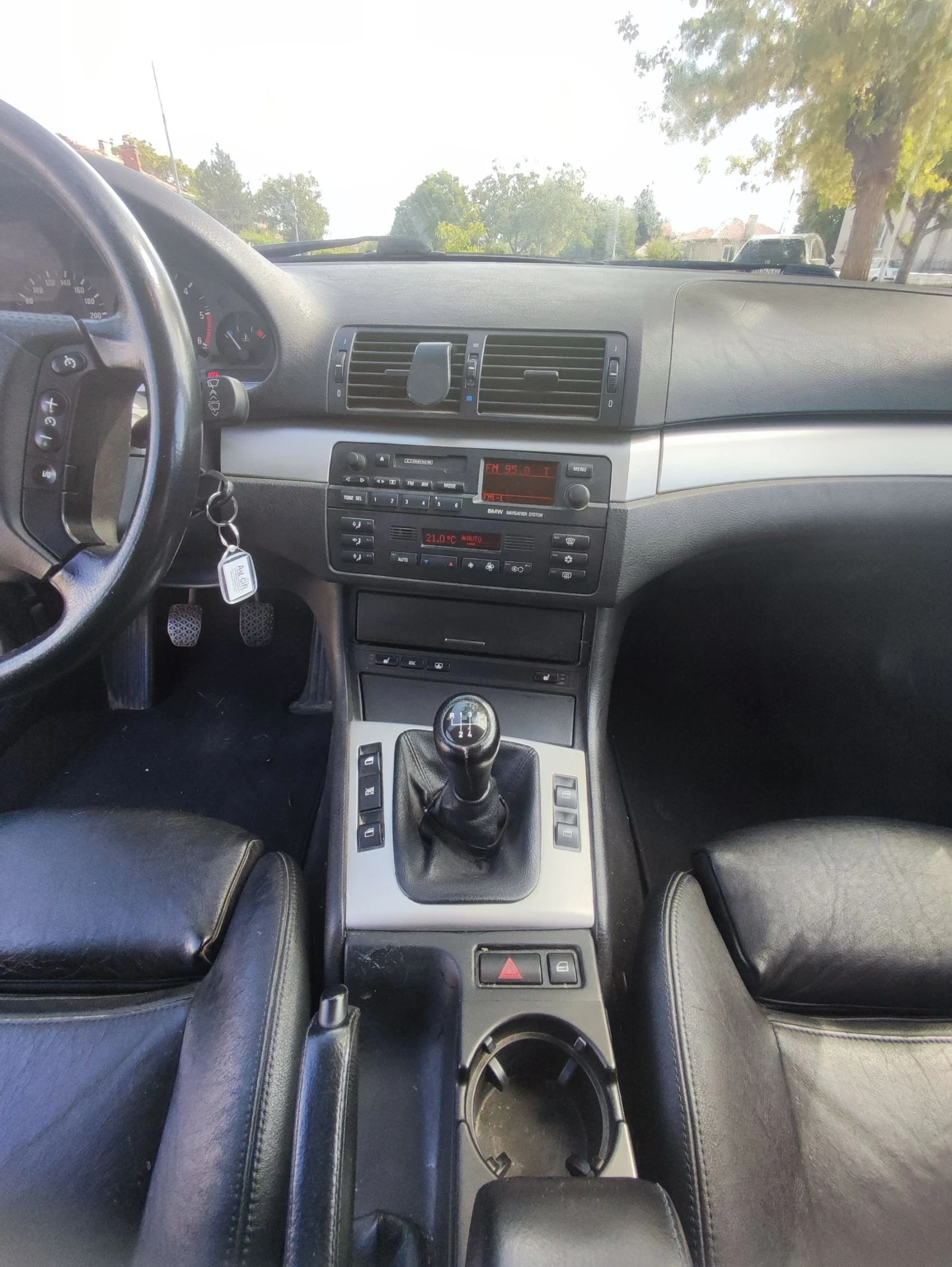 BMW 330 | Mobile.bg   16