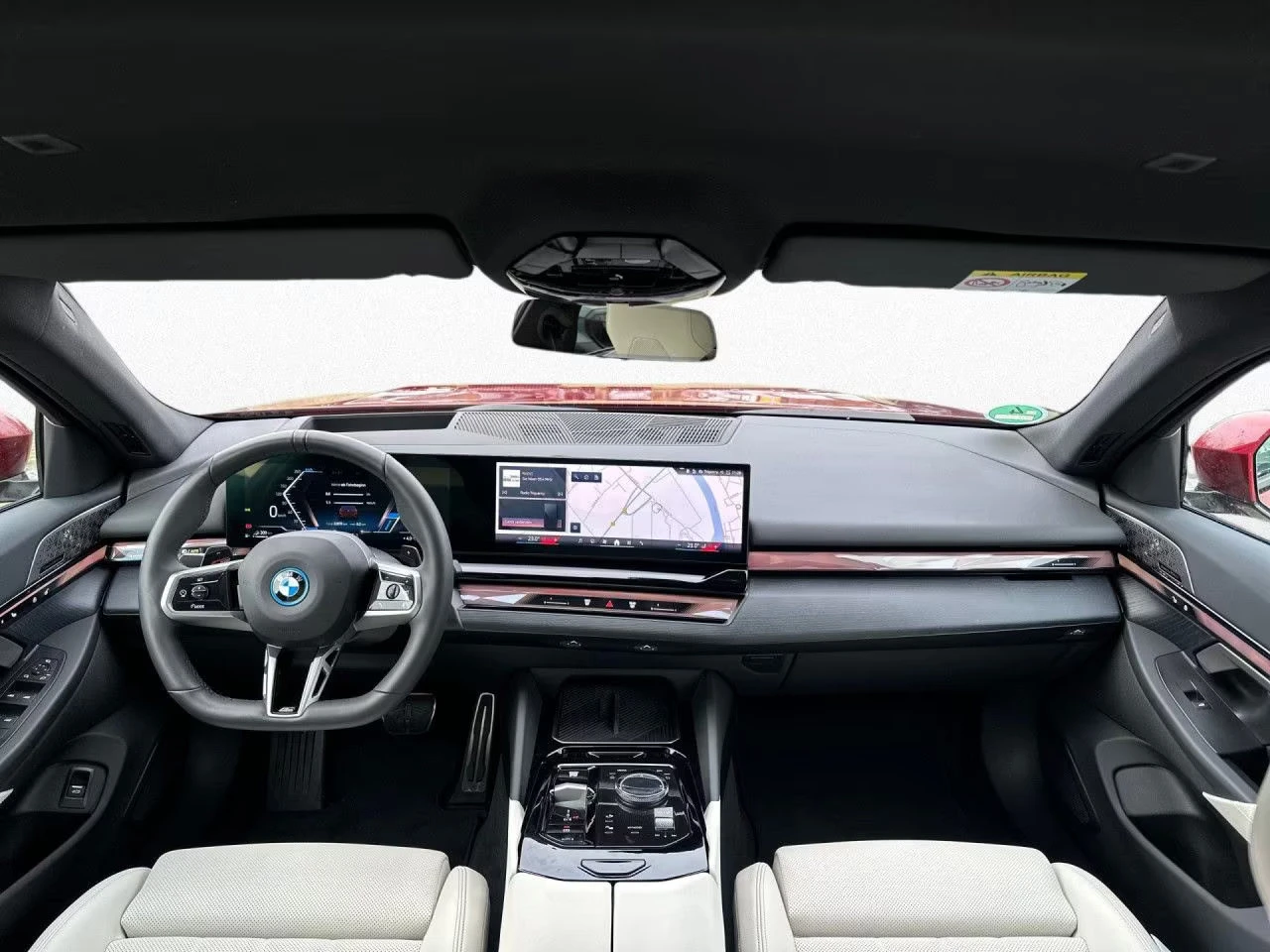 BMW 550 PHEV/489HP/xDRIVE/MSPORT-PRO/B&W/360/ICONIC/889v - изображение 9