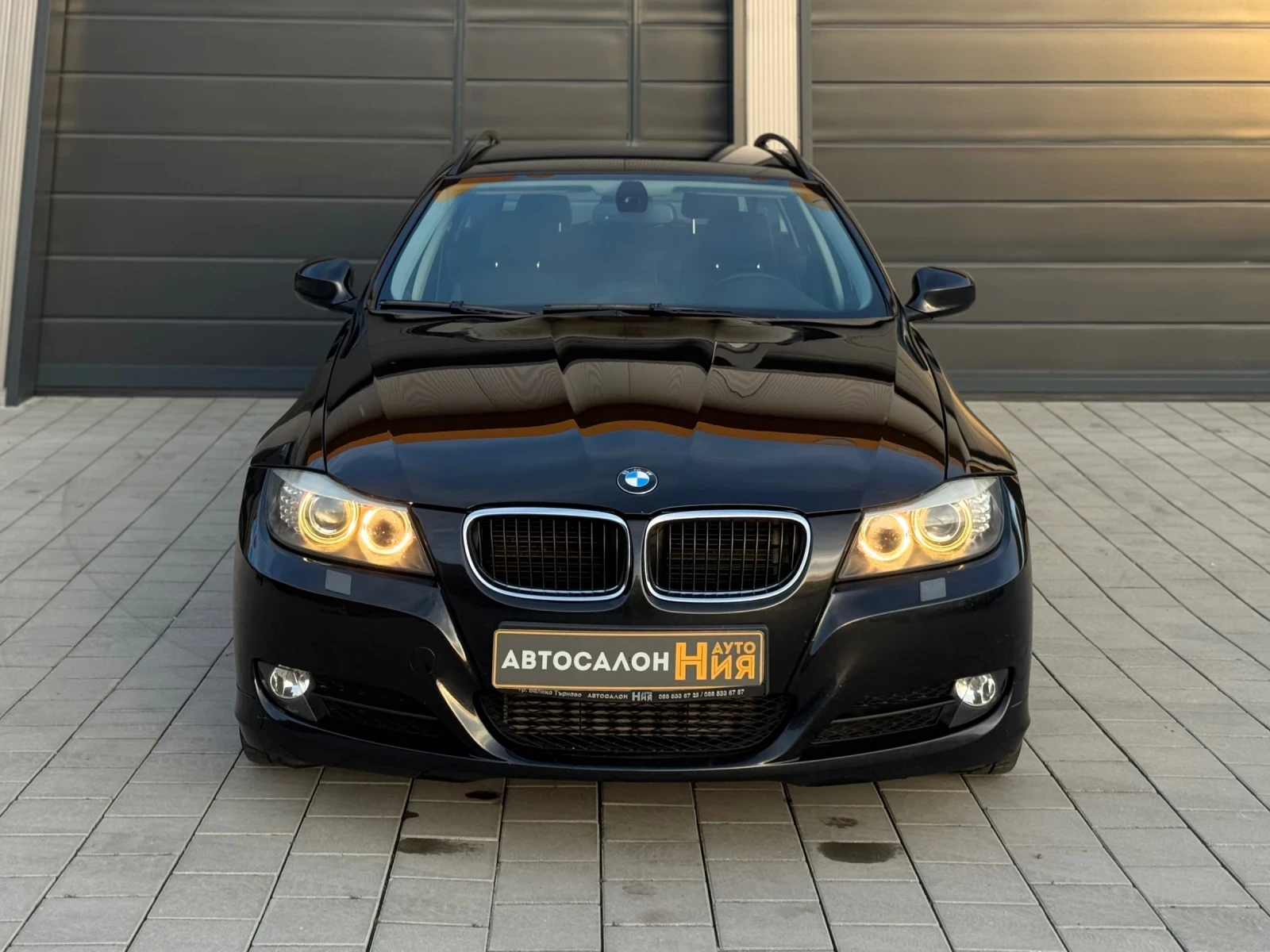 BMW 320 * Automat* NAVI* FaceLift* , снимка 2 - Автомобили и джипове - 53774539