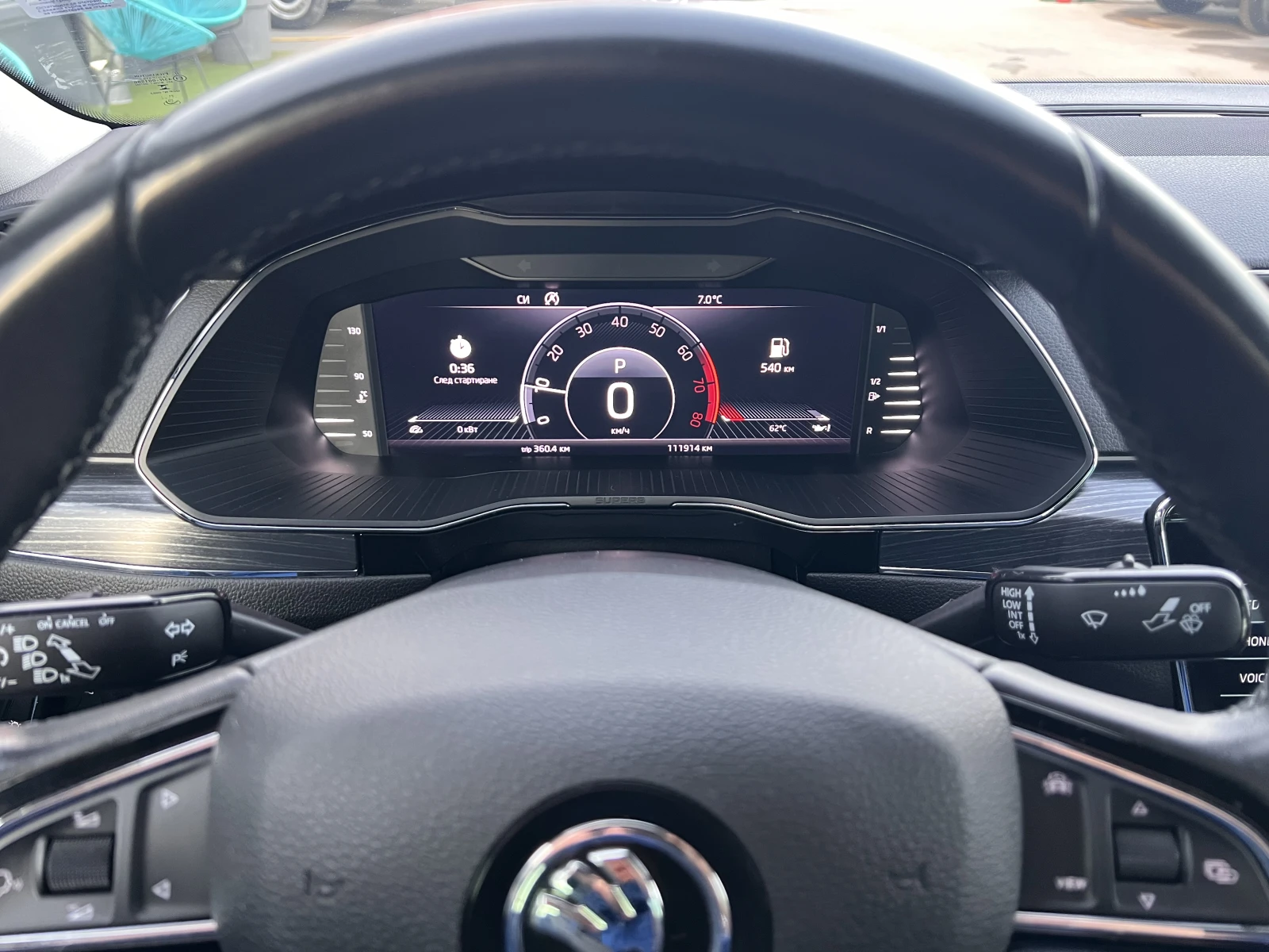 Skoda Superb STYLE/1.5TSI/150K.C./7DSG, снимка 12 - Автомобили и джипове - 53805142