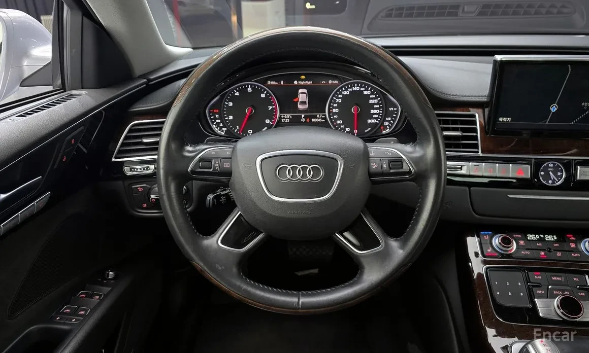 Audi A8 L / BUSINESS PKG / ТВ / ОБДУХ / МАСАЖ / ПОДГРЕВИ  , снимка 9 - Автомобили и джипове - 54008593