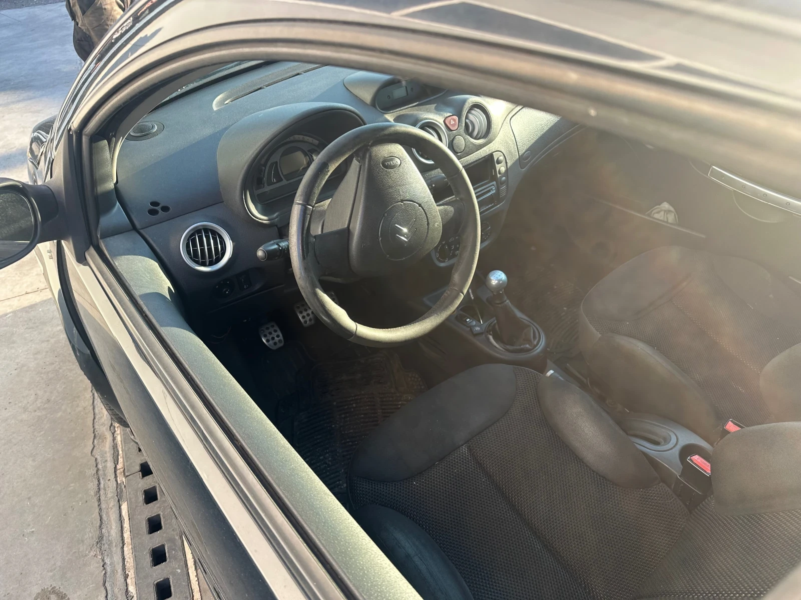 Citroen C2, снимка 3 - Автомобили и джипове - 54187938