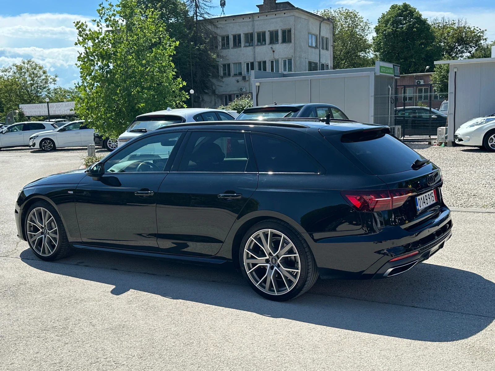 Audi A4 40TDI Quattro* Pano* Virtual * Matrix* 3xS-Line, снимка 4 - Автомобили и джипове - 54565425