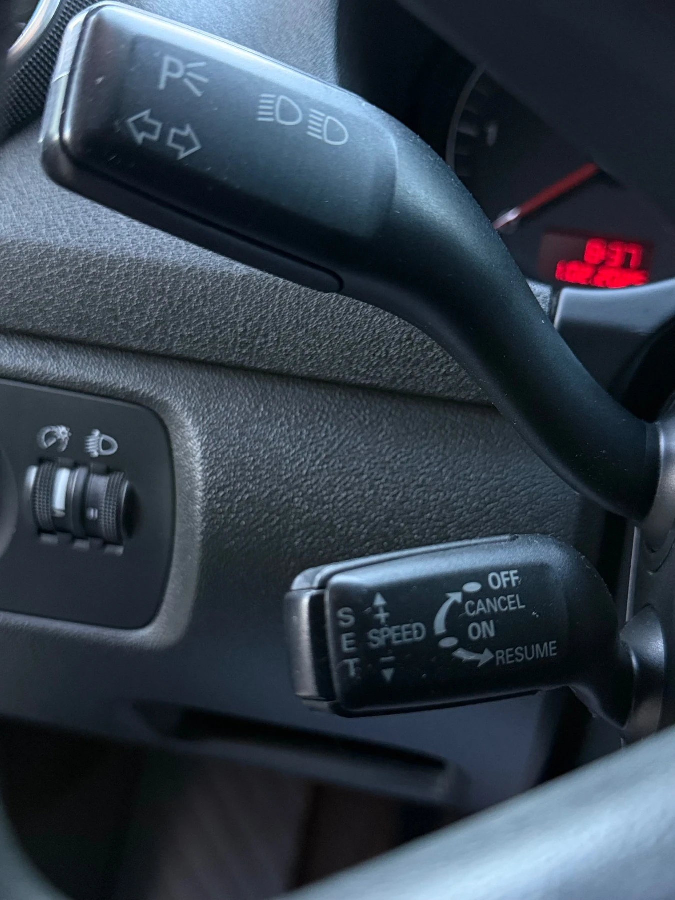 Audi A3 1.9 105 Sportback* * * Перфектна, снимка 13 - Автомобили и джипове - 54570302