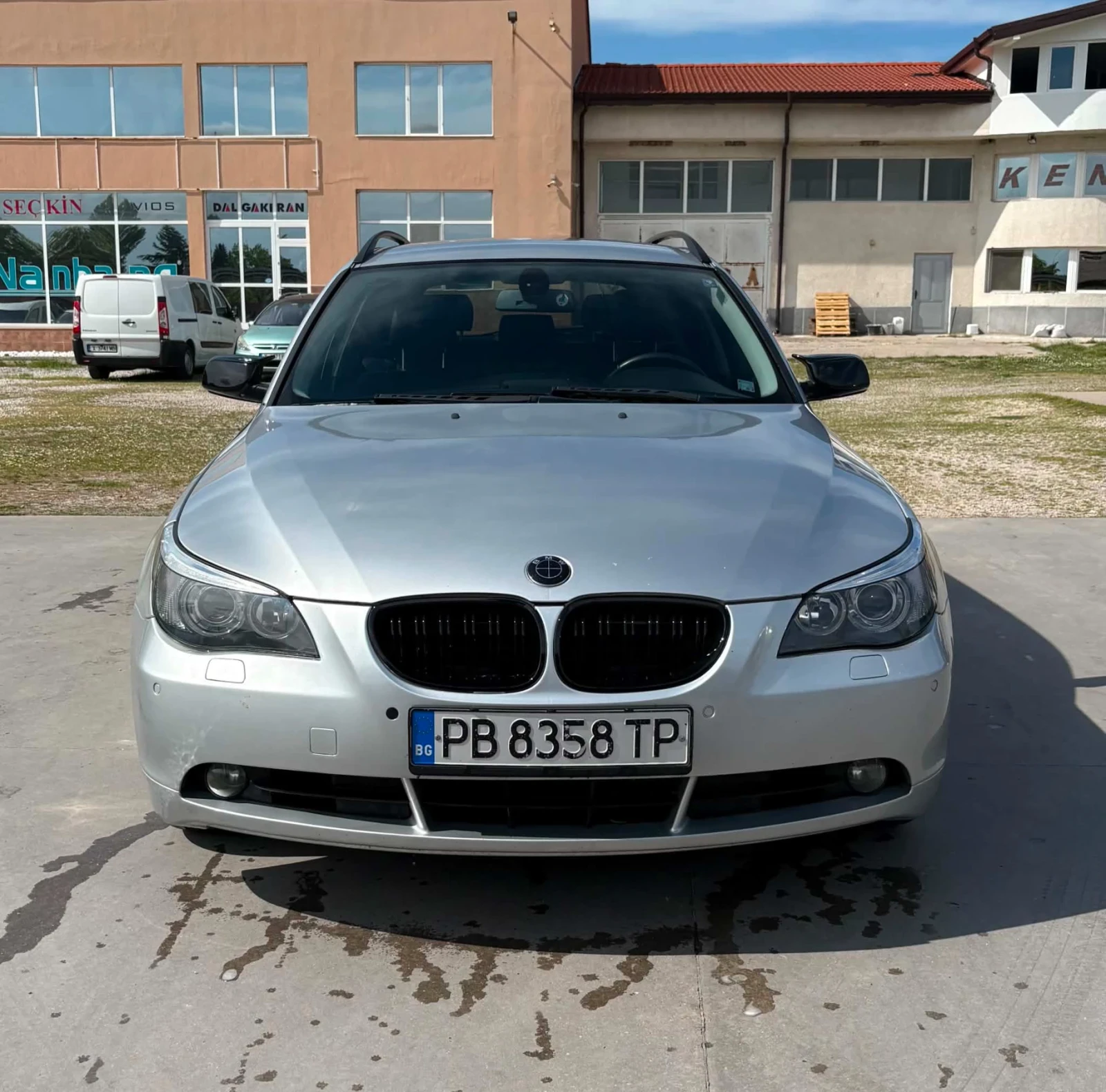BMW 525 525i, снимка 2 - Автомобили и джипове - 54573013
