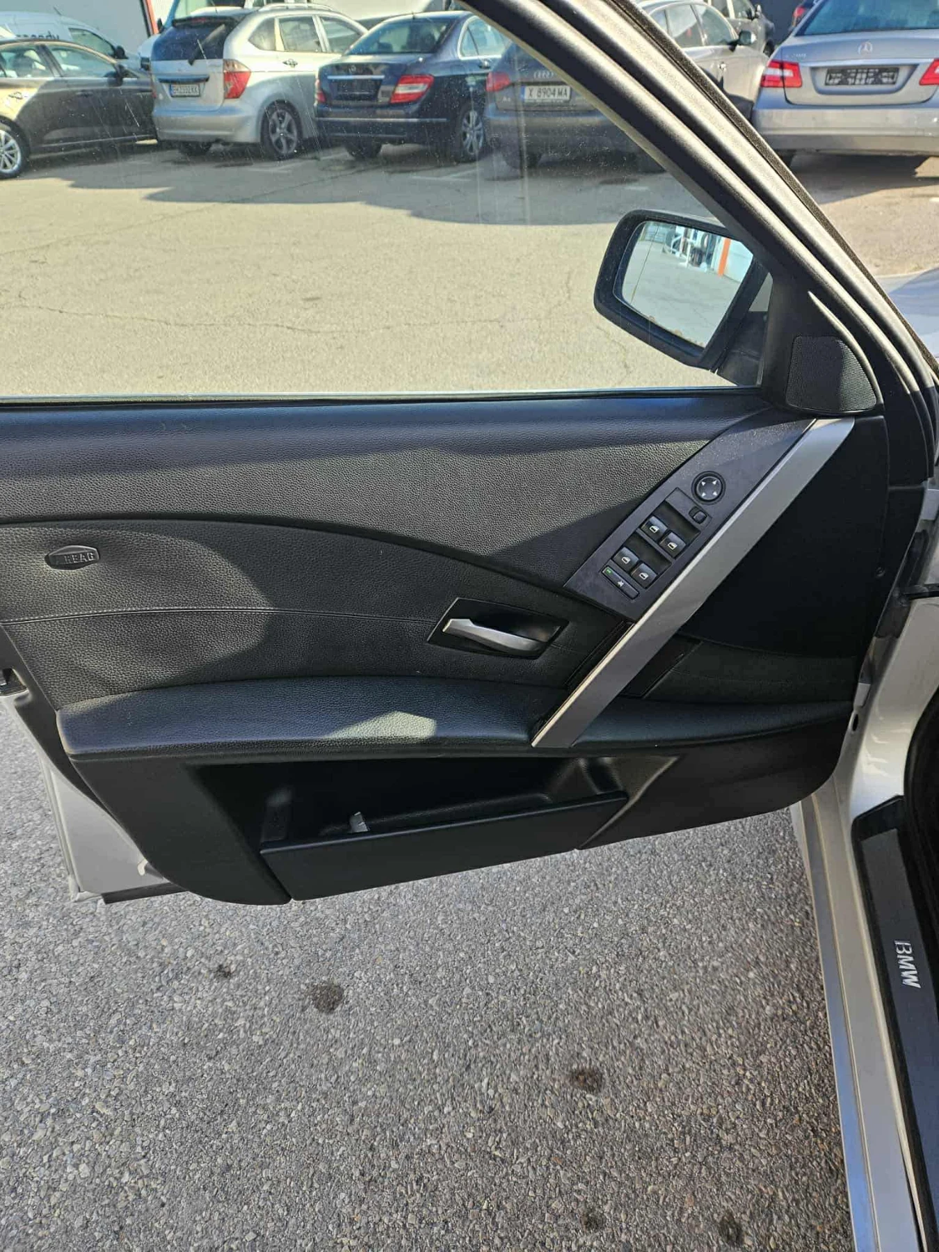 BMW 525 525i, снимка 7 - Автомобили и джипове - 54573013