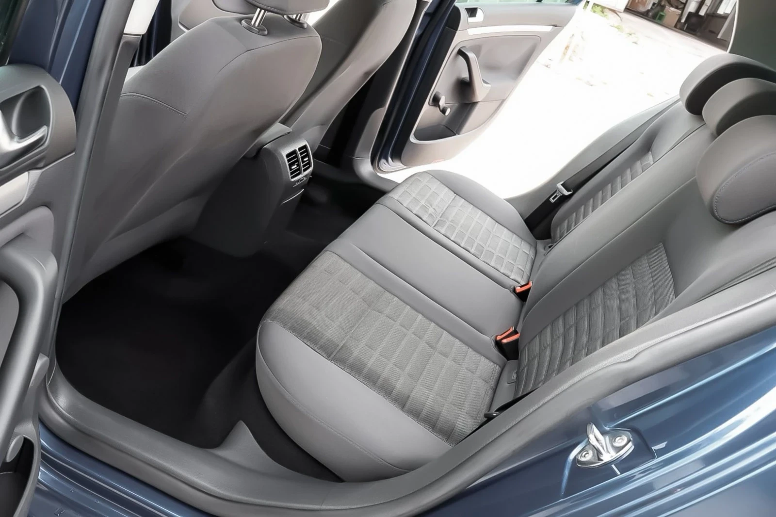 VW Golf 1.9tdi 105kc 185хил.км, снимка 15 - Автомобили и джипове - 54575343
