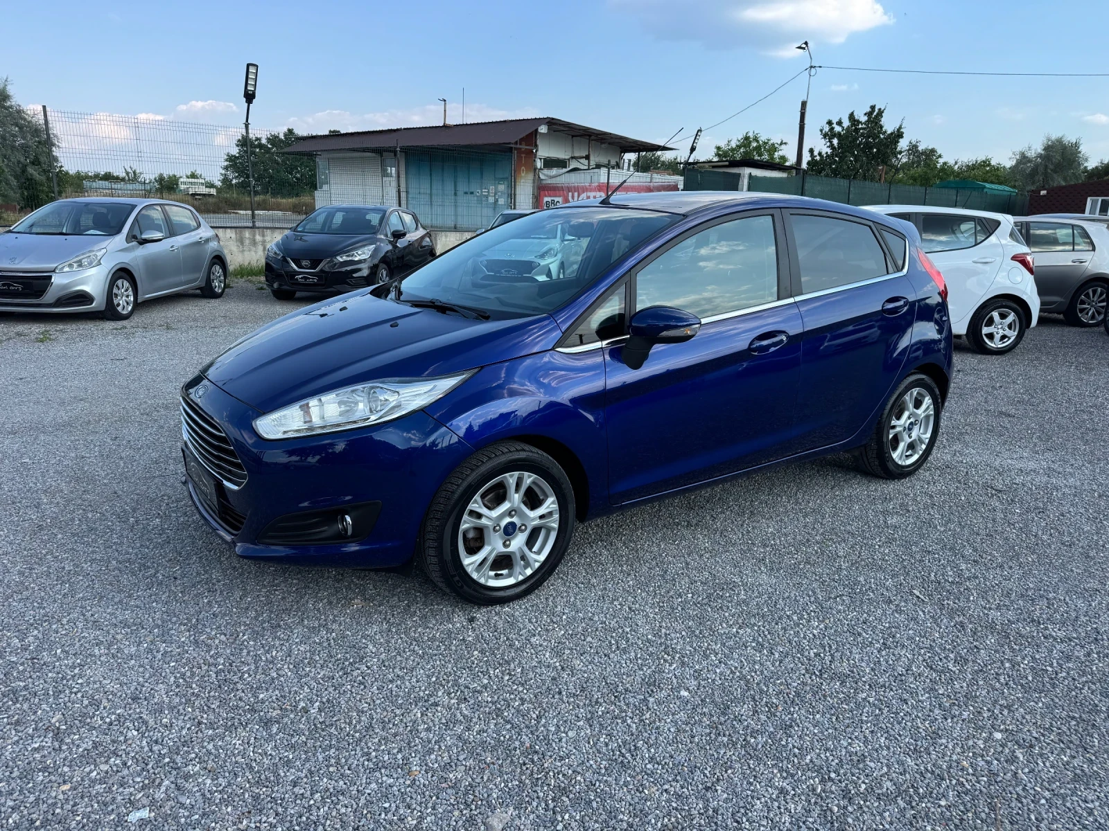 Ford Fiesta 1.5D Face!! Navi!! Led!! Euro 6, снимка 3 - Автомобили и джипове - 55071301