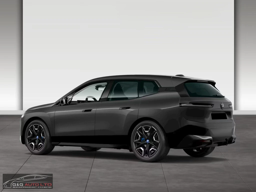 BMW iX 50/xDRIVE/523HP/HUD/SPORT/360/LASER/523z, снимка 3 - Автомобили и джипове - 55131138