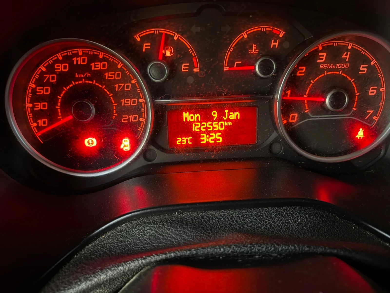 Fiat Doblo 1.3 MDJET , снимка 6 - Автомобили и джипове - 55239633