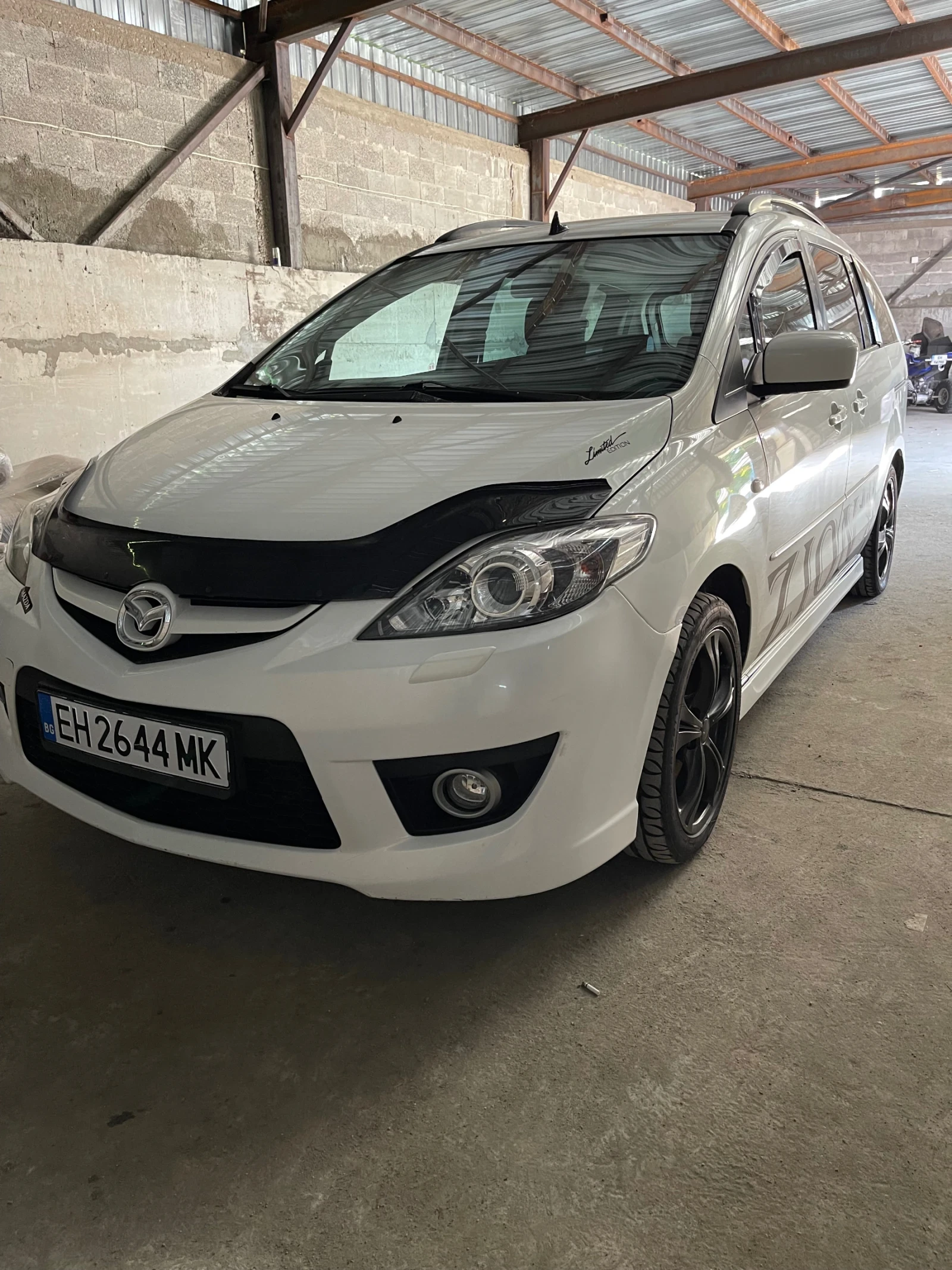 Mazda 5