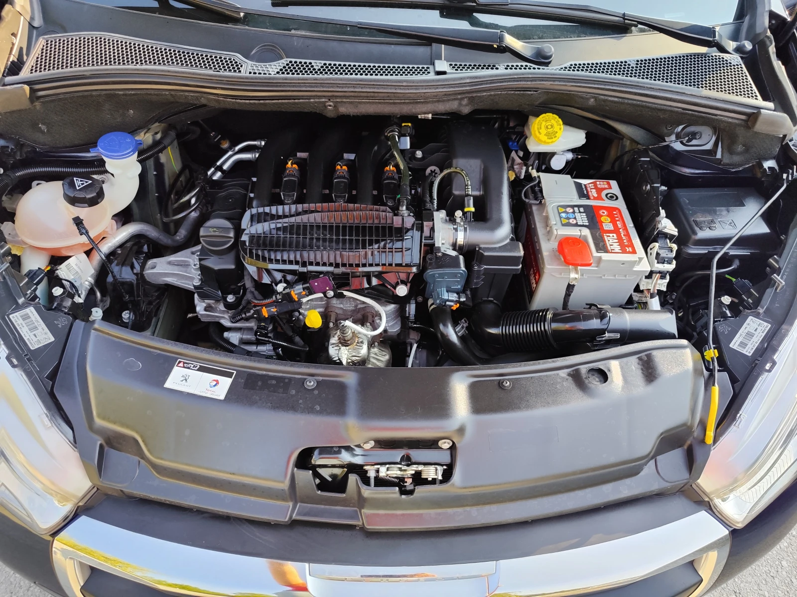 Peugeot 208 1.2i* LED* FACELIFT* 73000k�!*  | Mobile.bg � ����������� 15
