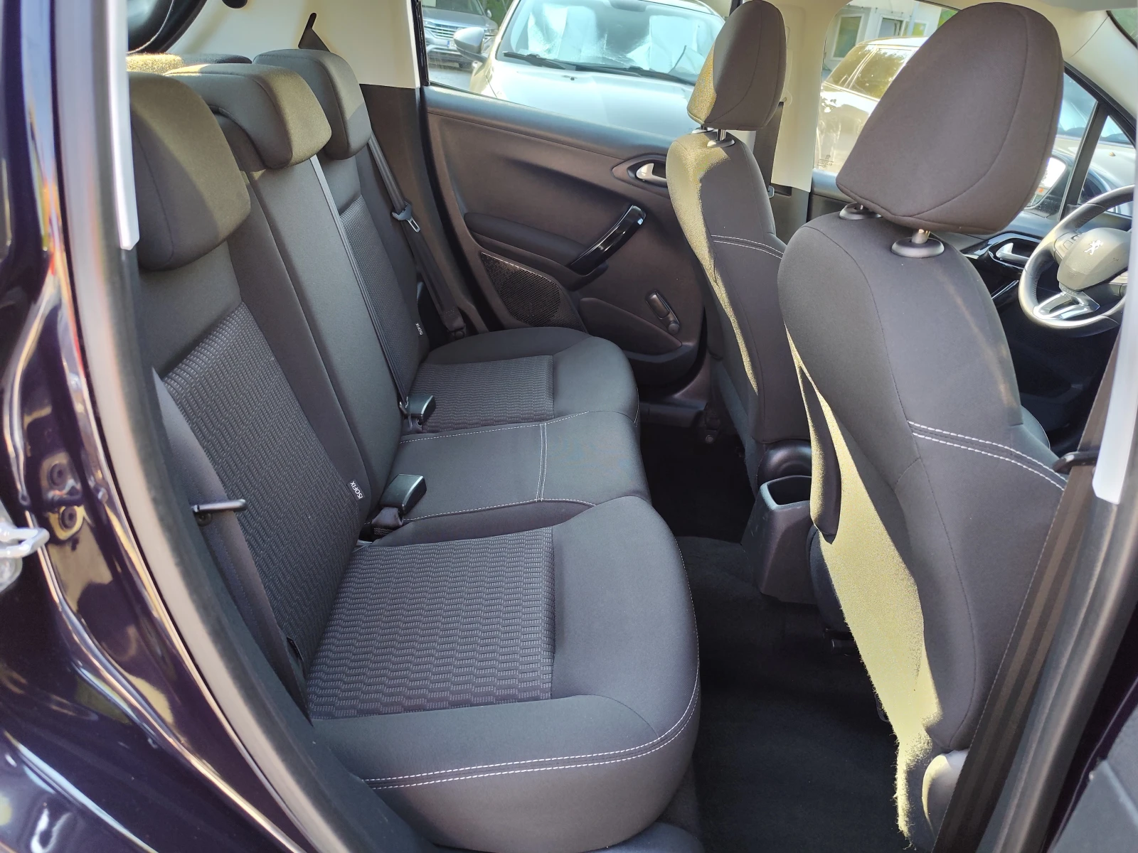Peugeot 208 1.2i* LED* FACELIFT* 73000k�!*  | Mobile.bg � ����������� 12