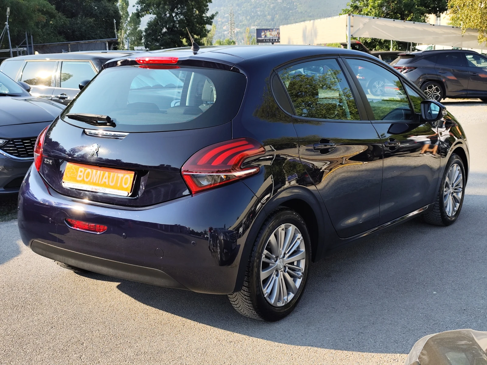 Peugeot 208 1.2i* LED* FACELIFT* 73000k�!*  | Mobile.bg � ����������� 4