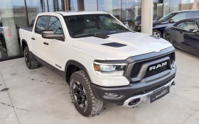 Dodge RAM 1500 5.7 V8 HEMI 4X4, снимка 1