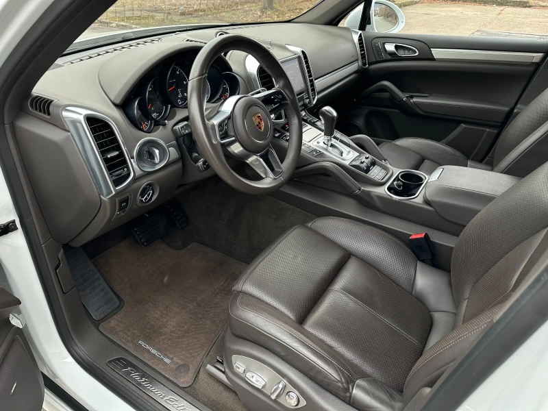 Porsche Cayenne 3.0D PLATINUM EDITION FACELIFT, снимка 8 - Автомобили и джипове - 48284677