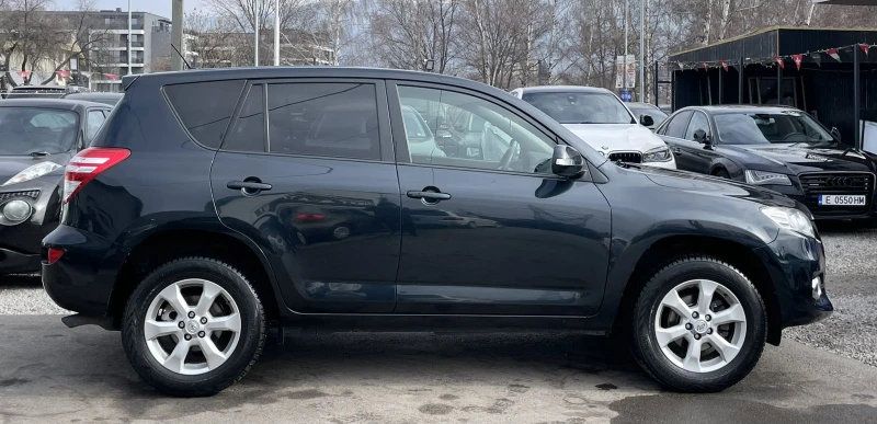 Toyota Rav4 D-4D 150HP КОЖА НАВИ КАМЕРА, снимка 4 - Автомобили и джипове - 48993881