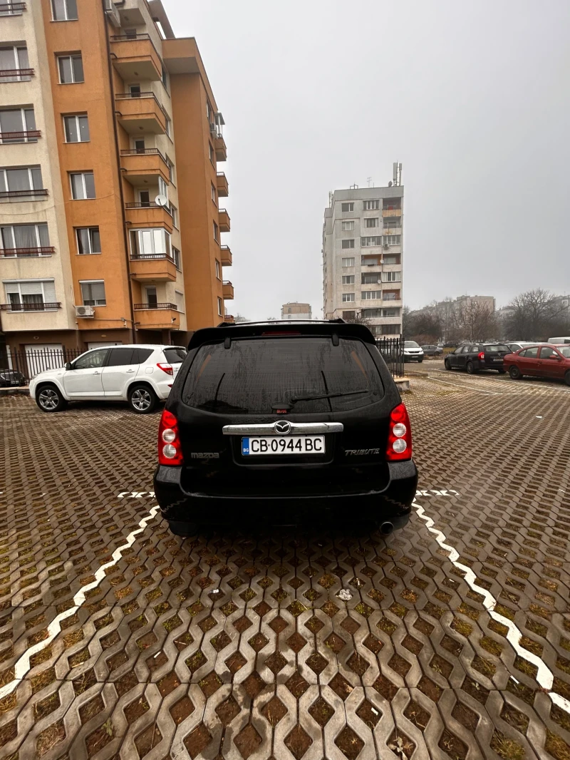 Mazda Tribute 2.3, снимка 4 - Автомобили и джипове - 53220557
