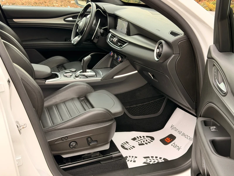 Alfa Romeo Stelvio VELOCE-Facelift-KEYLES-ПОДГРЕВ-КОЖА-УНИКАТ-170Х.КМ, снимка 15 - Автомобили и джипове - 53597495