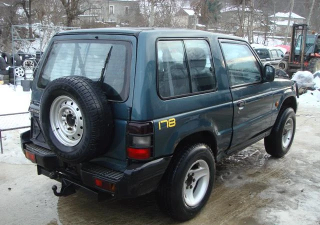 Mitsubishi Pajero 2.5 tdi, снимка 3 - Автомобили и джипове - 46834027