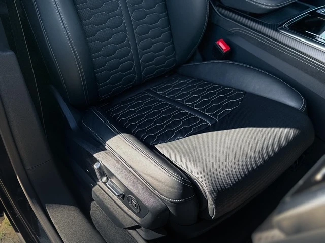 Audi RSQ8, снимка 8 - Автомобили и джипове - 54675913