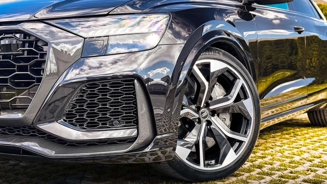 Audi RSQ8, снимка 3 - Автомобили и джипове - 54675913