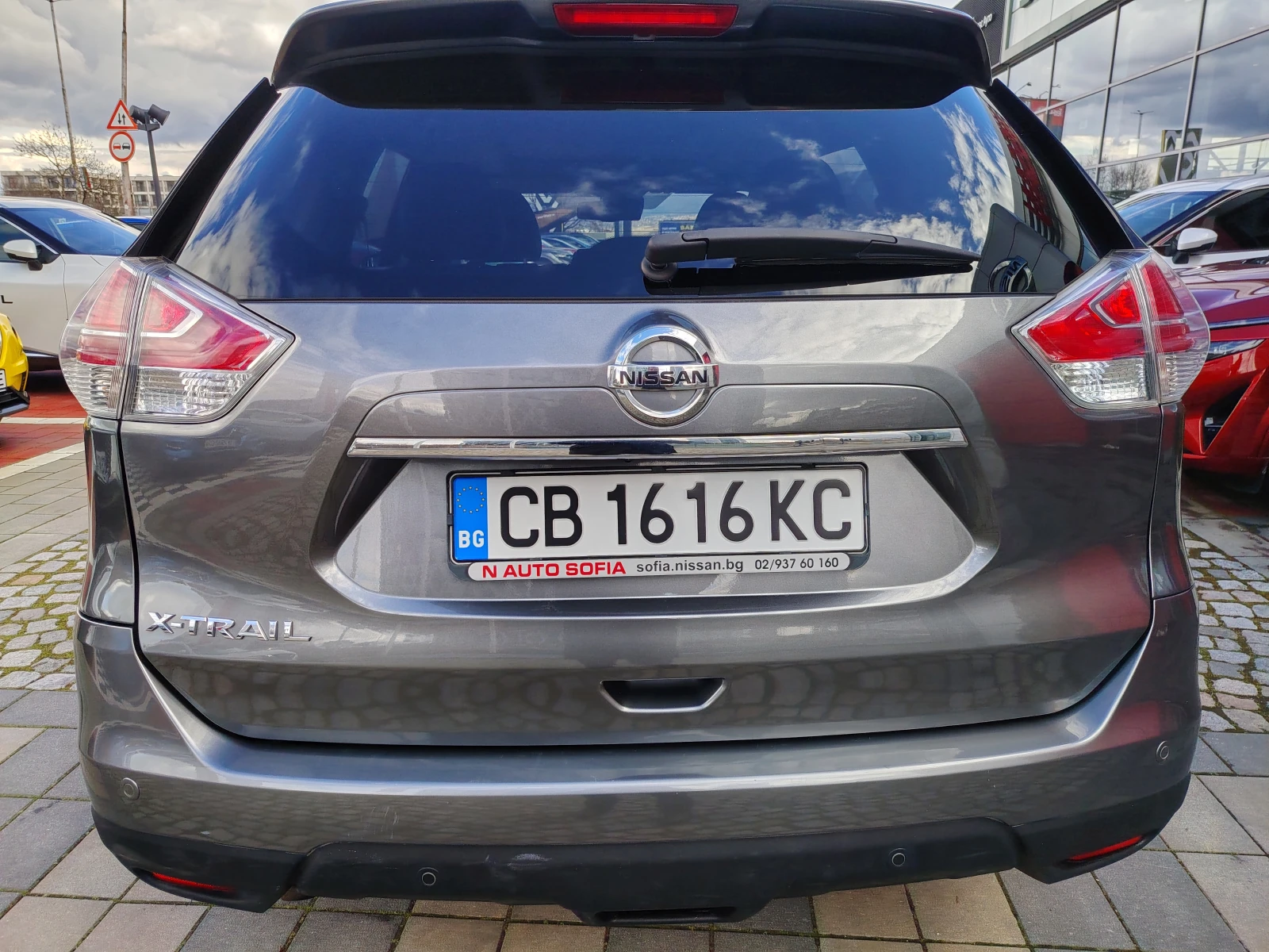 Nissan X-trail Ultimate, снимка 3 - Автомобили и джипове - 54112796
