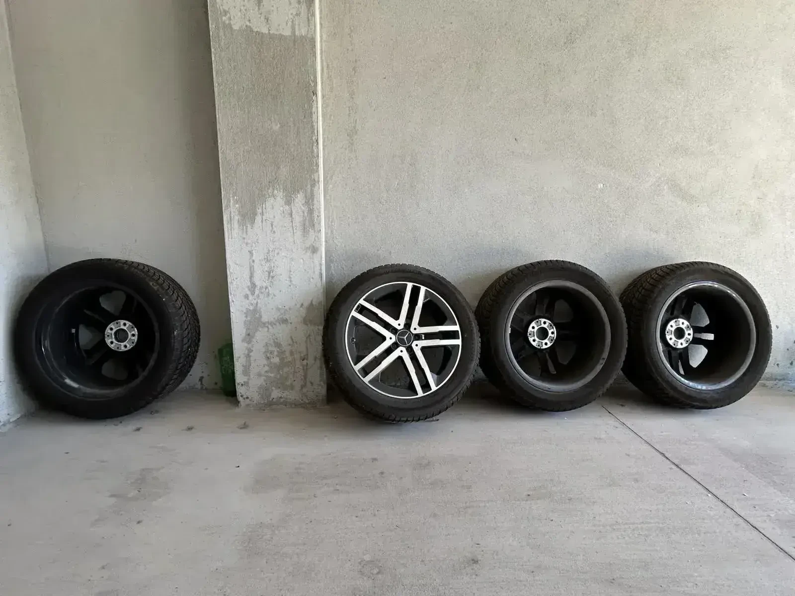 Mercedes-Benz GLB 250 4 MATIC, снимка 11 - Автомобили и джипове - 54235669