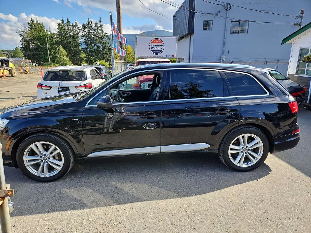 Audi Q7 3.0T Technik /ДИСТРОНИК/360/ОБДУХ/ПАНО/ФИНАНСИРАНЕ, снимка 3 - Автомобили и джипове - 54718841