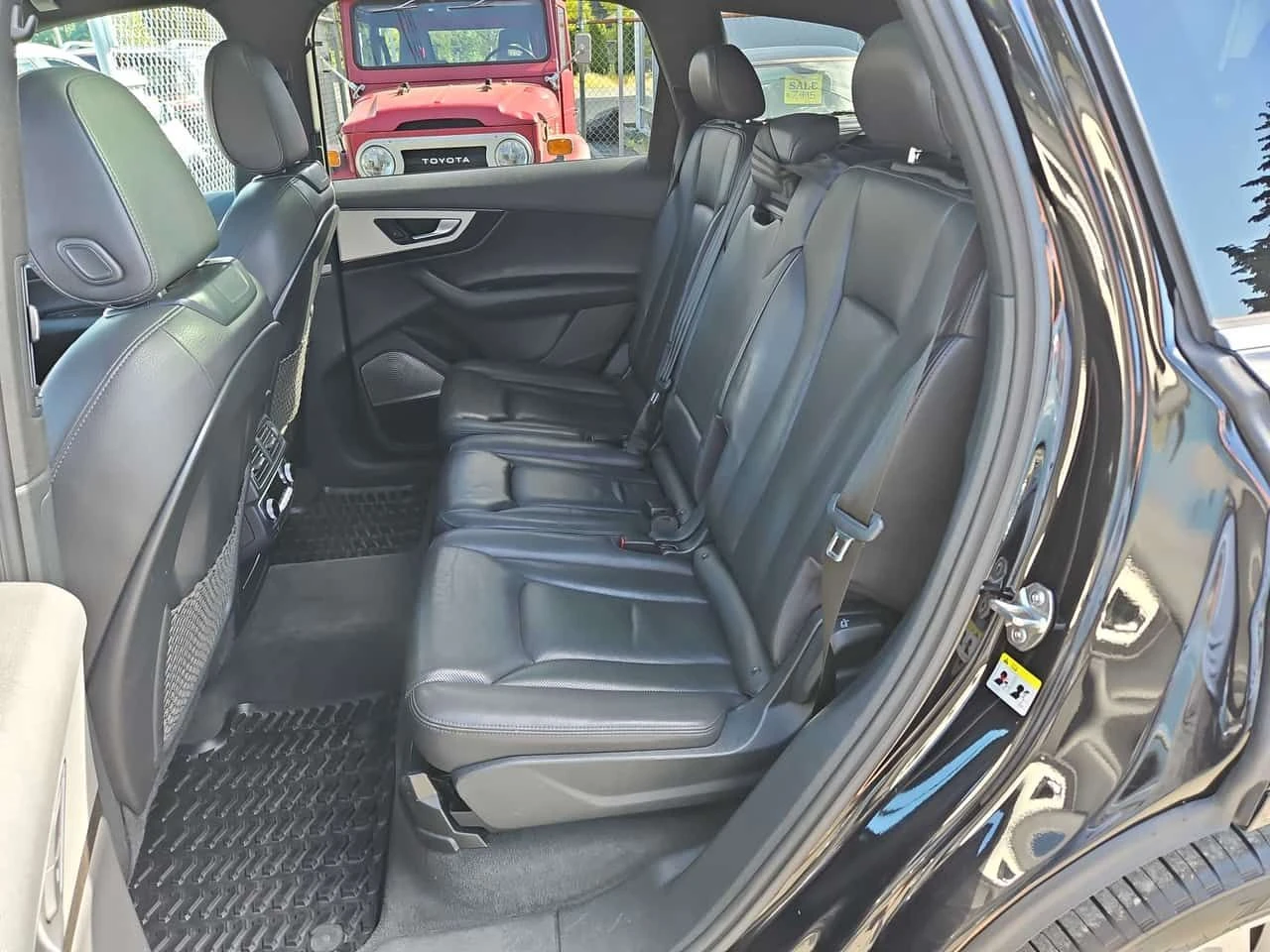 Audi Q7 3.0T Technik /ДИСТРОНИК/360/ОБДУХ/ПАНО/ФИНАНСИРАНЕ, снимка 10 - Автомобили и джипове - 54718841