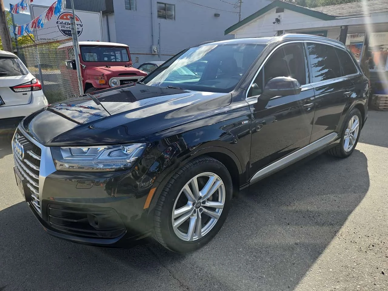 Audi Q7 3.0T Technik /ДИСТРОНИК/360/ОБДУХ/ПАНО/ФИНАНСИРАНЕ, снимка 2 - Автомобили и джипове - 54718841