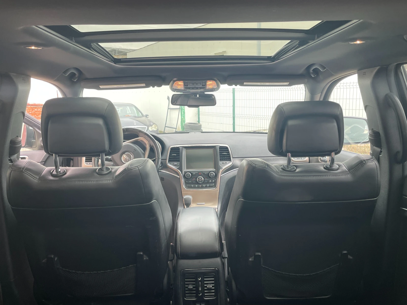 Jeep Grand cherokee 3.6 LIMITED (Пружини), снимка 9 - Автомобили и джипове - 54885855