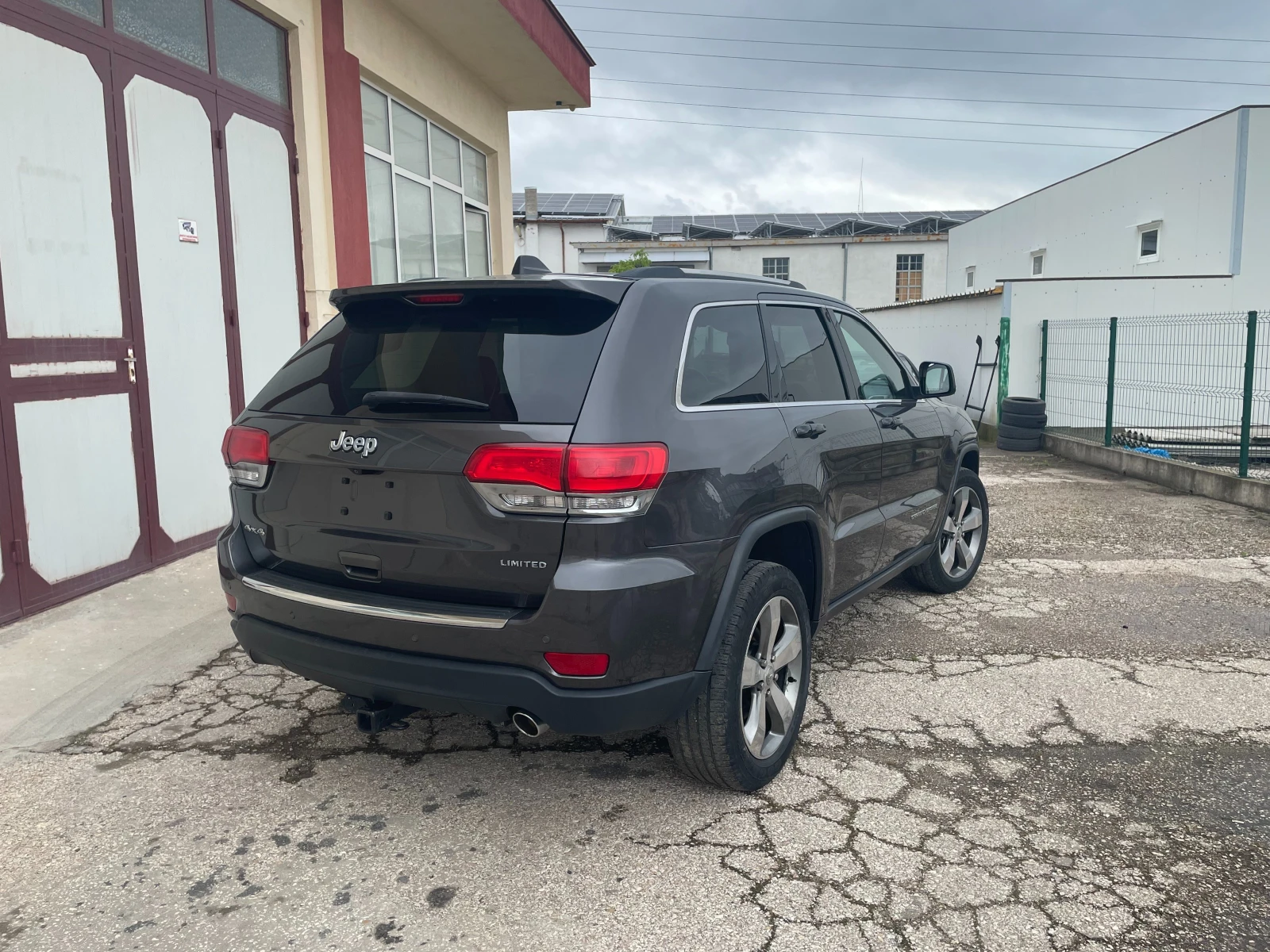 Jeep Grand cherokee 3.6 LIMITED (Пружини), снимка 3 - Автомобили и джипове - 54885855