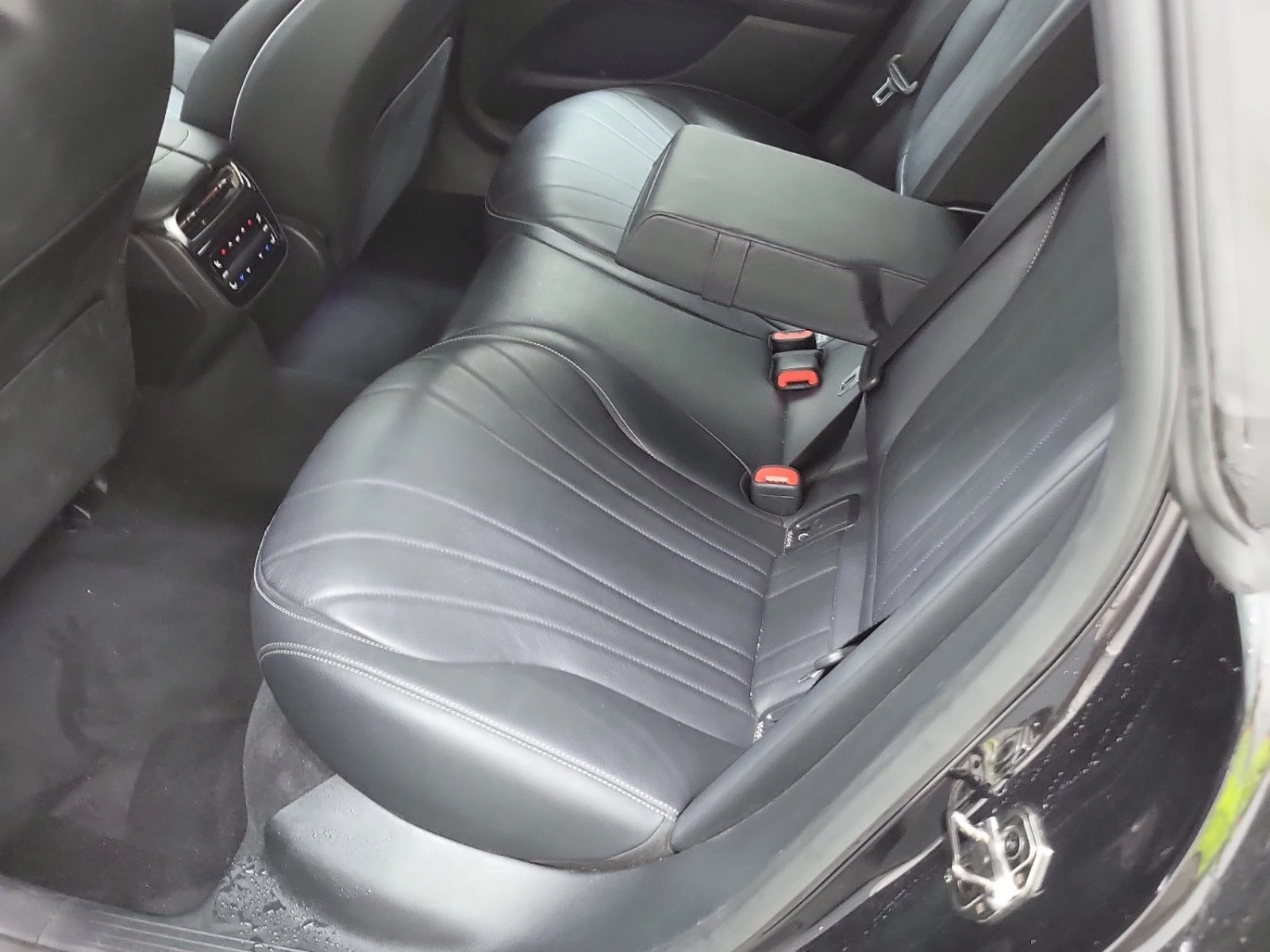 Mercedes-Benz EQE * 350 * АВТОКРЕДИТ БЕЗ ПЪРВОНАЧАЛНА ВНОСКА* , снимка 12 - Автомобили и джипове - 55891641