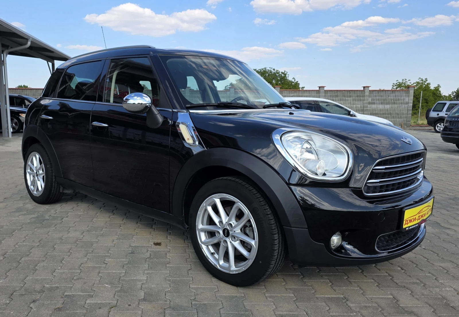 Mini Countryman 2.0D euro6B , снимка 3 - Автомобили и джипове - 55905882