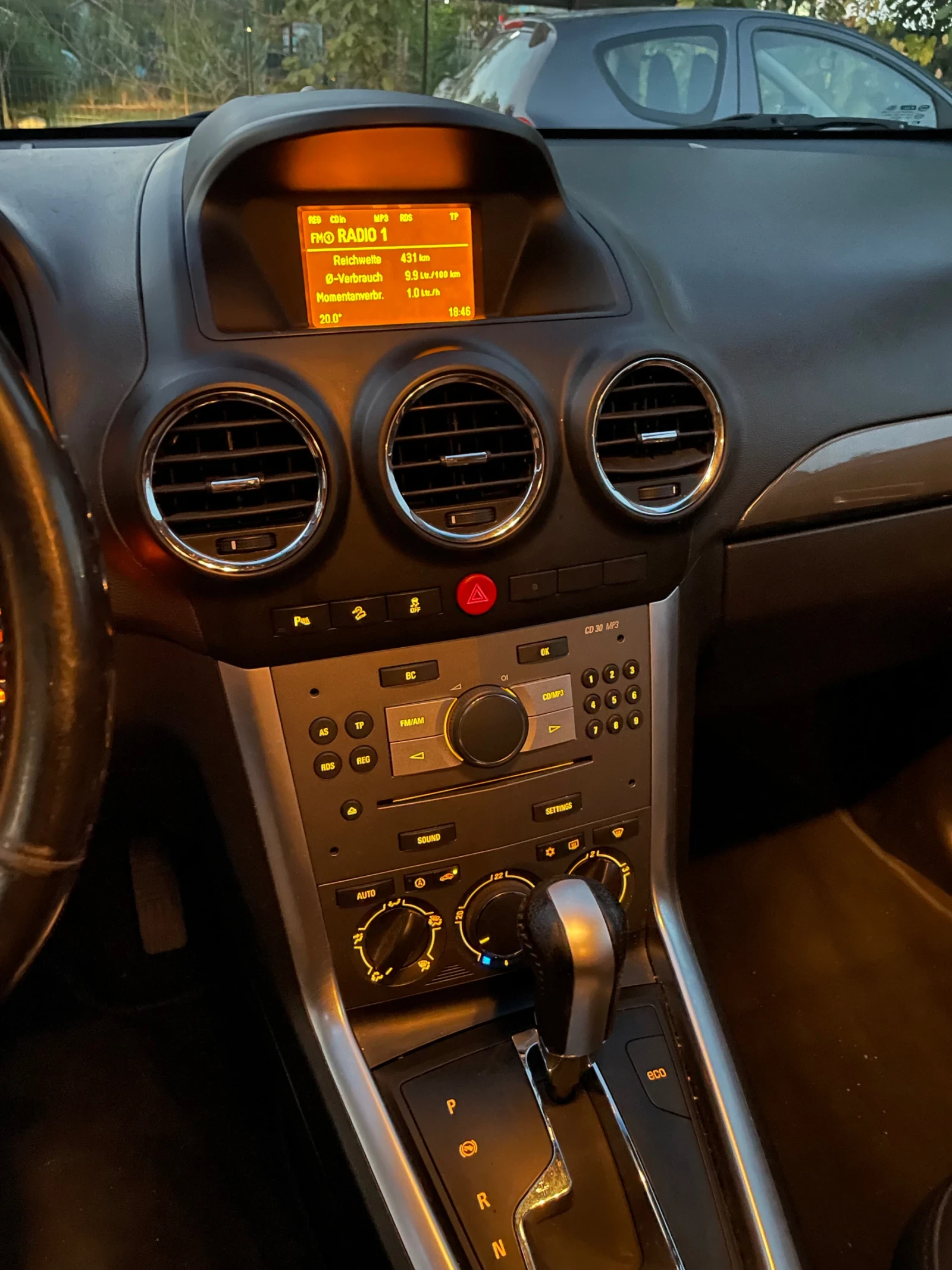 Opel Antara, снимка 10 - Автомобили и джипове - 56585000