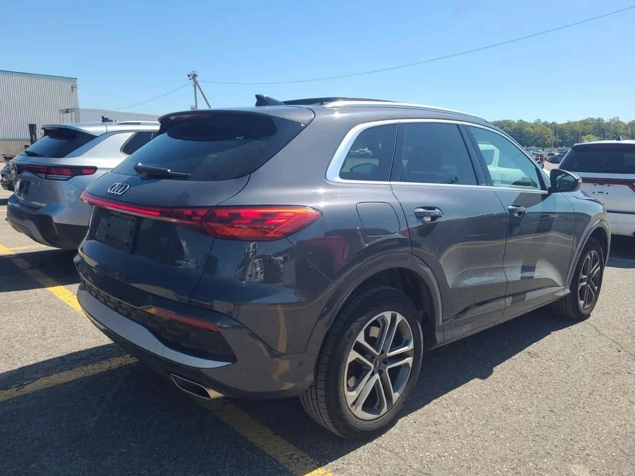 Audi Q5, снимка 3 - Автомобили и джипове - 56731944
