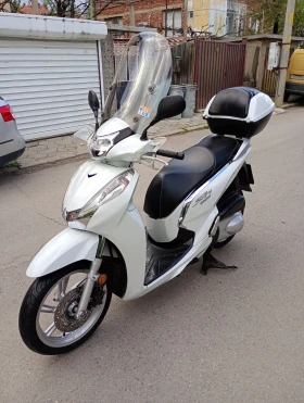 Honda Sh 2017 300i ABS, LED, Keyless , снимка 3