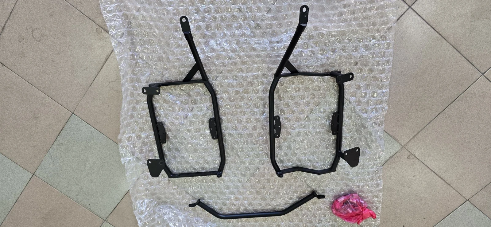 Suzuki V-strom 1000-1050 стойки за странични куфари Bumot, снимка 1