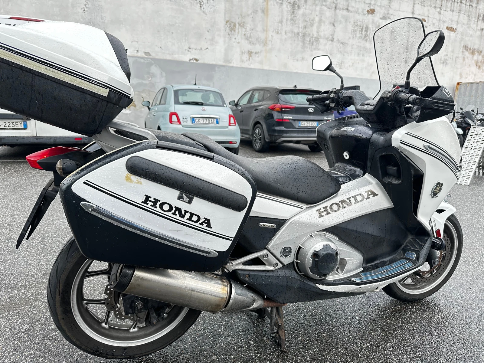 Honda Integra 700i ABS 2012. | Mobile.bg   17