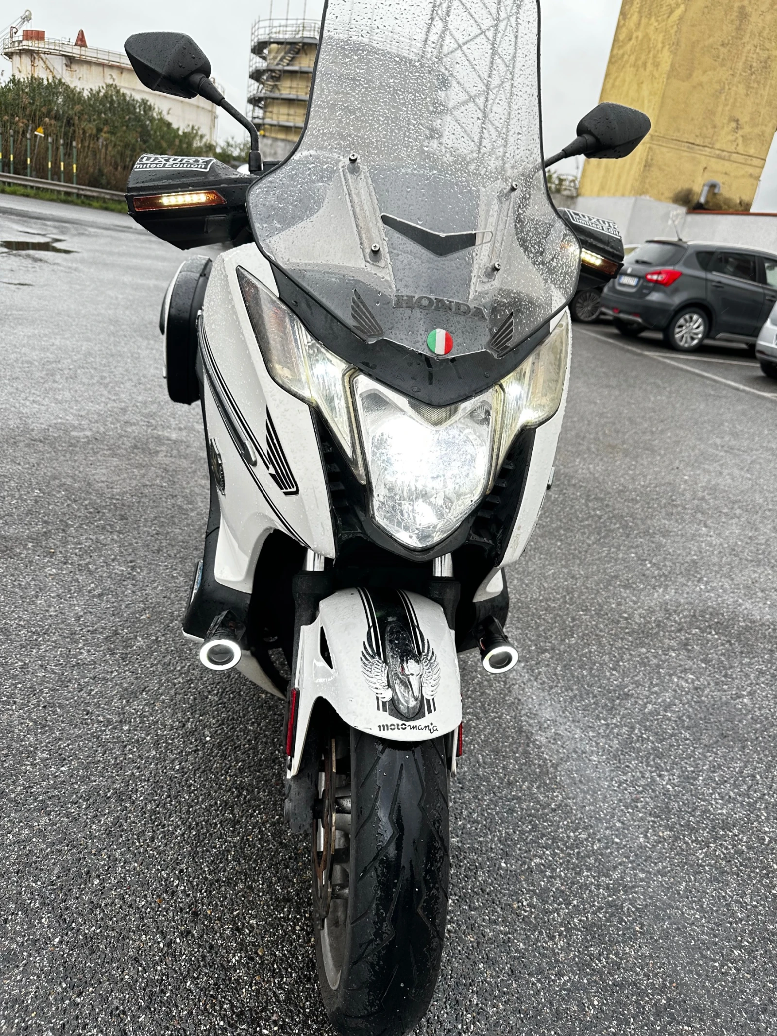 Honda Integra 700i ABS 2012. | Mobile.bg   16