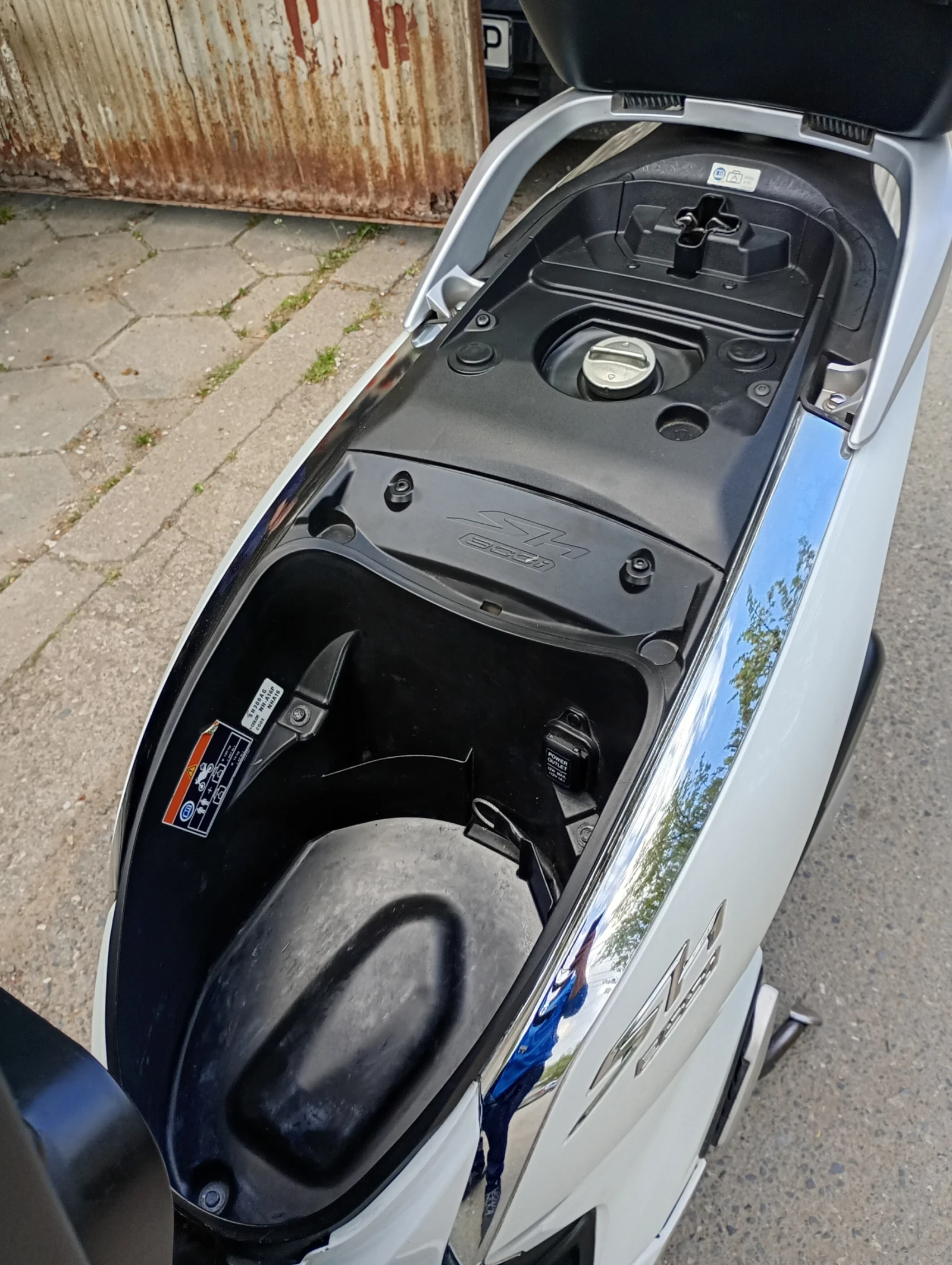 Honda Sh 2017 ABS, LED, Keyless  - изображение 6