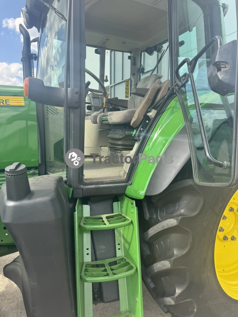 Трактор John Deere 6830 Premium , снимка 10 - Селскостопанска техника - 50308510