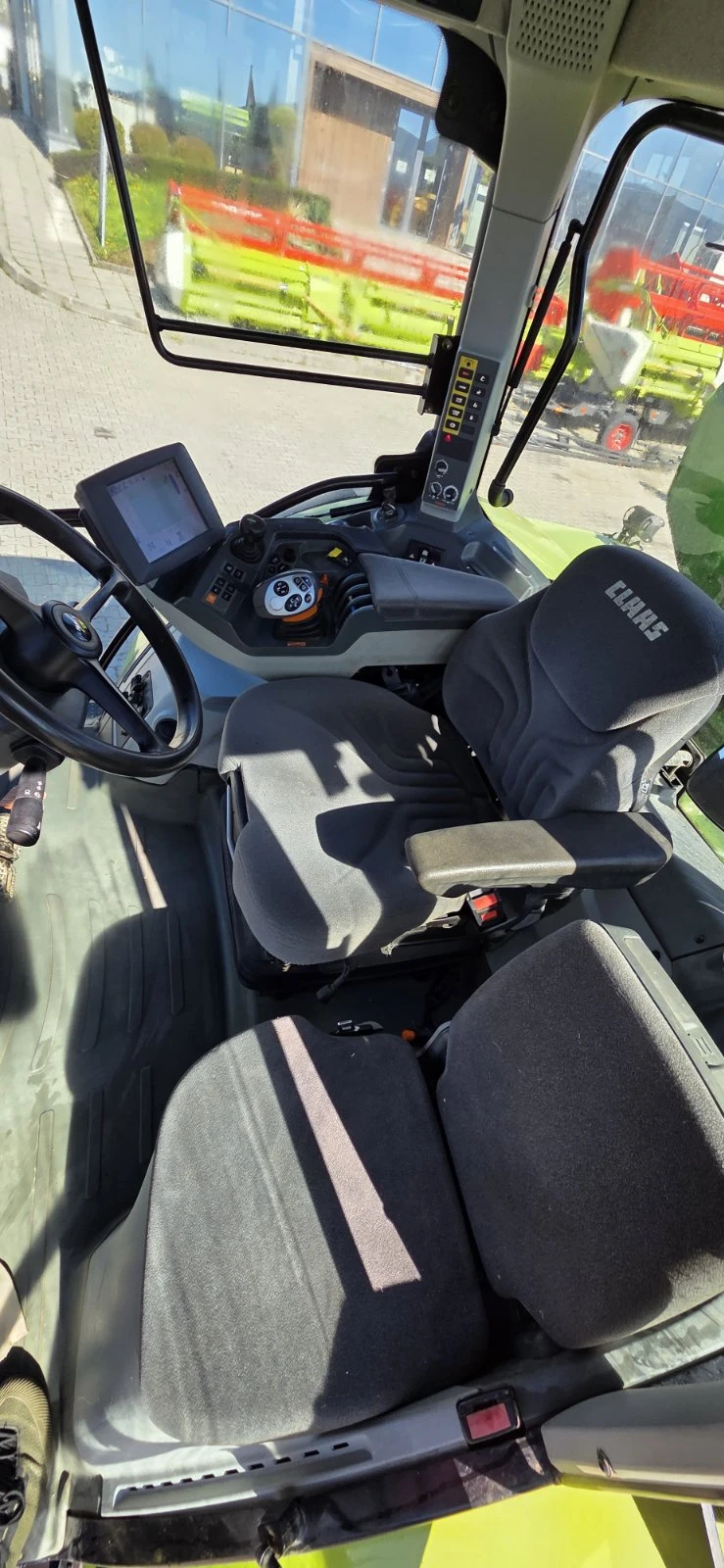 ������� Claas Arion 620 | Mobile.bg � ����������� 3