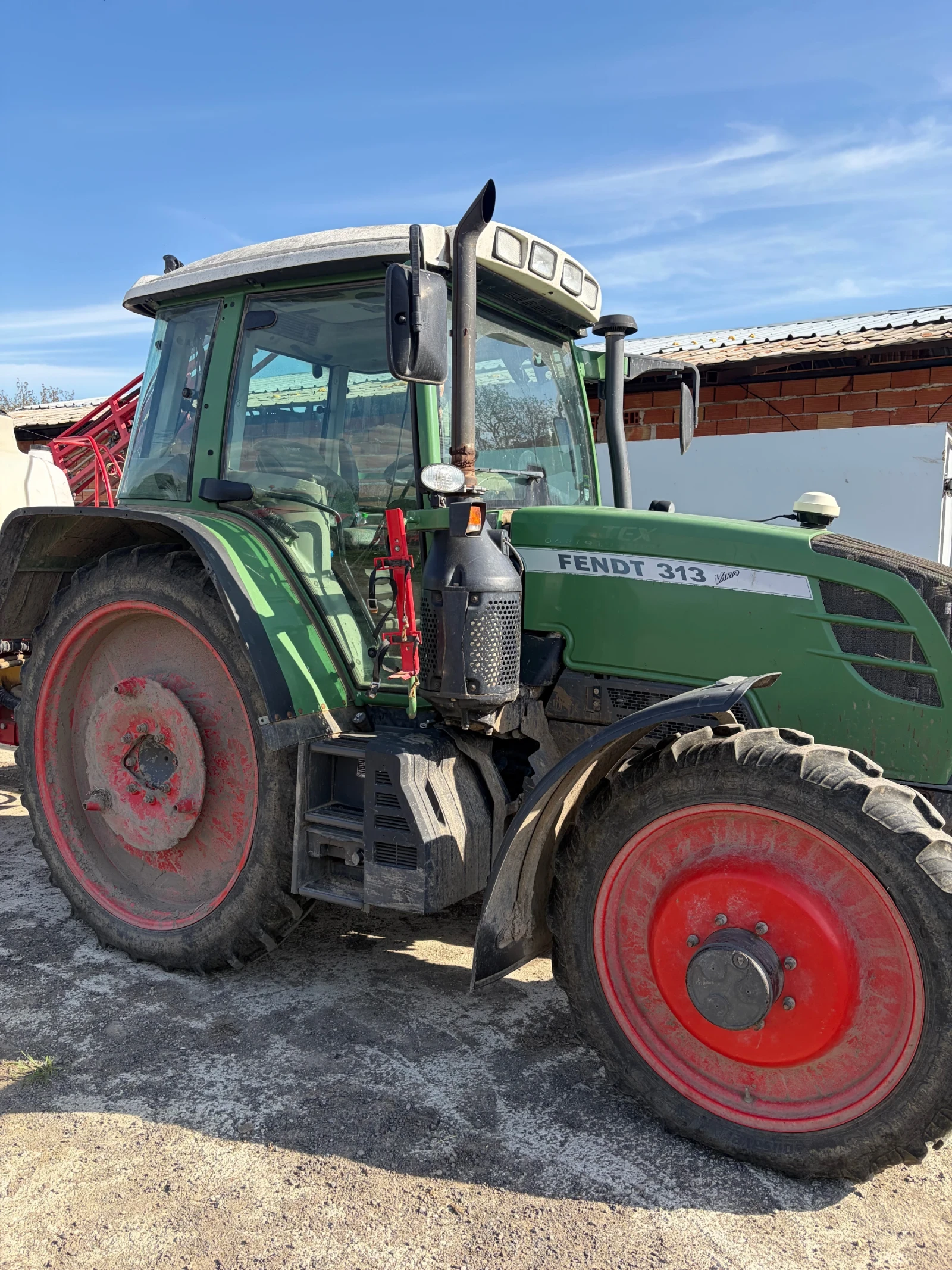 Трактор Fendt 313, снимка 3 - Селскостопанска техника - 54527320