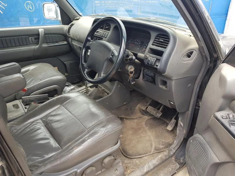 Трансмисия за Isuzu Trooper, снимка 4 - Части - 25780669