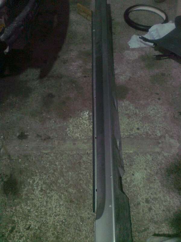 пластмасов декоративен външен праг (ляв) за Сааб 9-3 седан