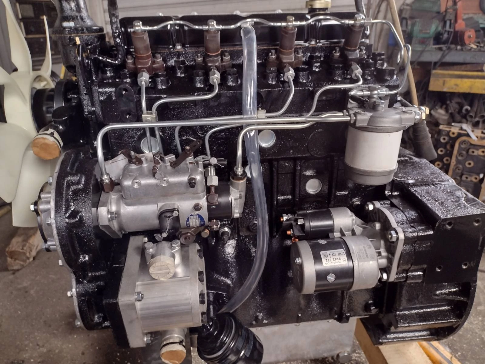 ������ � �������� �� ��������� Perkins | Mobile.bg � ����������� 1